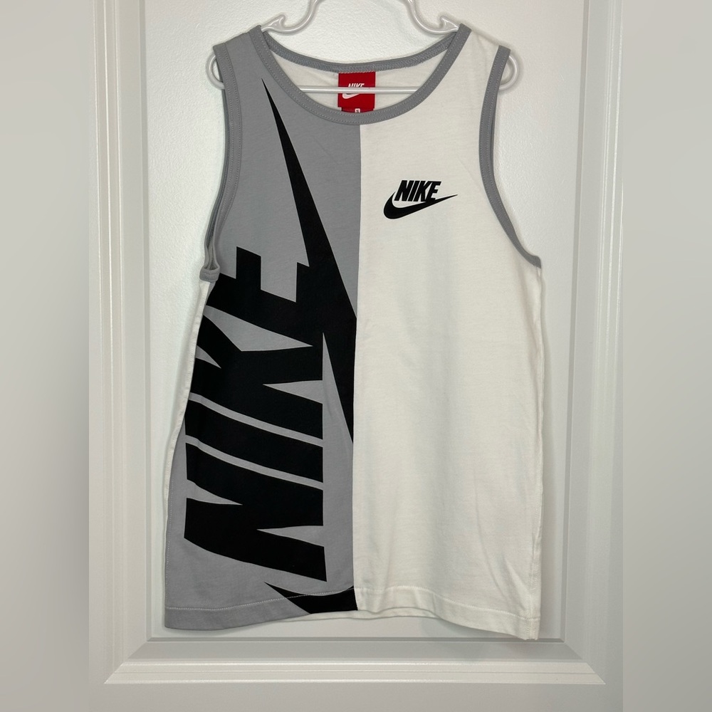 Boys White/Silver Tank Top Size Small NWT